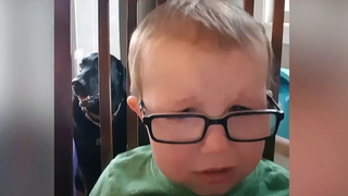 คุณจะหัวเราะหนักมาก ไม่ต้องสงสัยเลย! - FUNNY BABIES รวบรวมการร้องไห้ปลอม