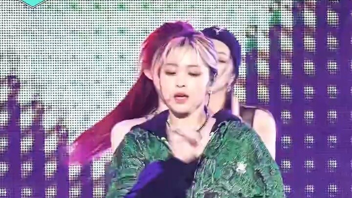 Dance for personal use #5 (ITZY "SWIPE" comprehensive center position straight shot)