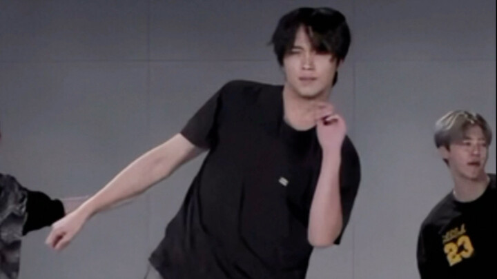 Why is the backup dancer standing right next to the members? Even my sworn enemy would feel at peace