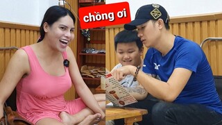 Trai đẹp dắt con đi mua bánh tráng trộn DIVA Cát Thy