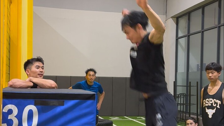 Test the jumping power of parkour athletes