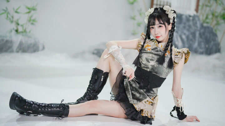 [Low-Grade Horse] Beware my spinning hooves will send you off in a flowery veil! [Original Choreogra