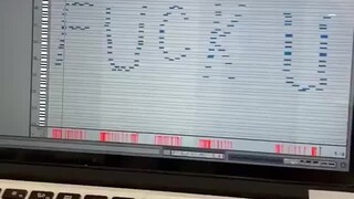 Hóa ra âm thanh của F*CK U đẹp đến thế