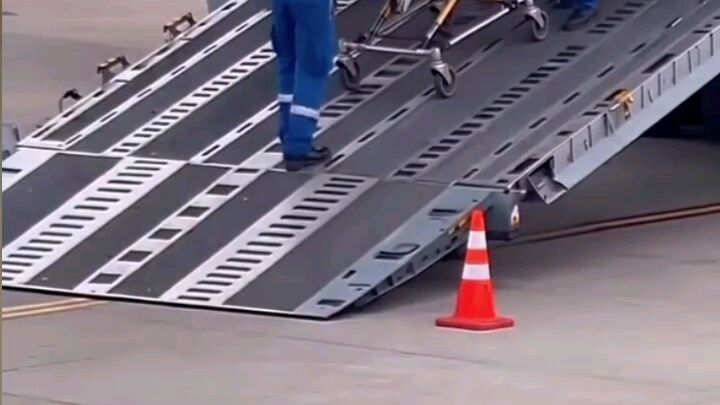 Saved for a moment #AccidentAlertBD #RoadAccident #AccidentNews #AccidentAnalysis #RoadSafety