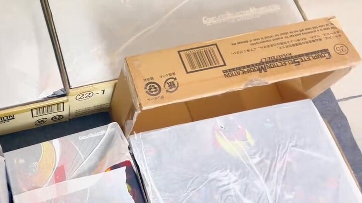 [Unboxing] 4 kotak besar CSM yang didaur ulang oleh saudara Hainan Kamen Rider unboxing ~