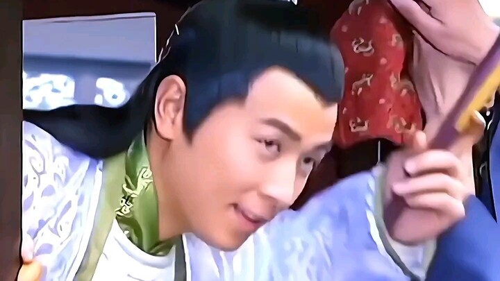 Who could possibly resist Feng County’s most beautiful woman? In her youth, she could even make a li