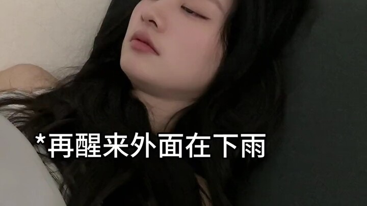 The ultimate cozy sleep vibe in the dorm!