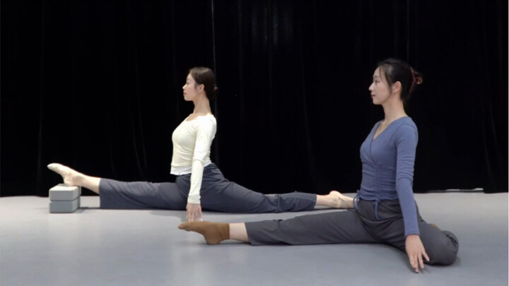 Basic skills training sequence for dancers