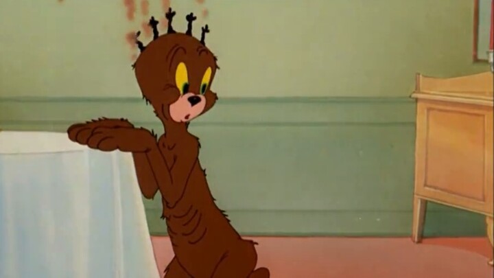 More comparisons between the original 1949 Little Orphan and the 1960s Chuck Jones remake