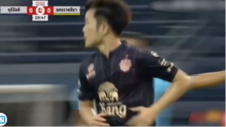 Siêu phẩm sút phạt Lương Xuân Trường  Buriram United vs Nakhon  #vuabongda