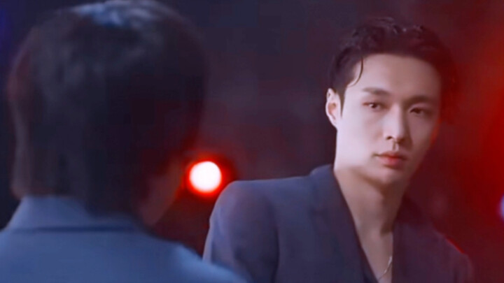ถ้าสายตานี่ด่าคนได้…