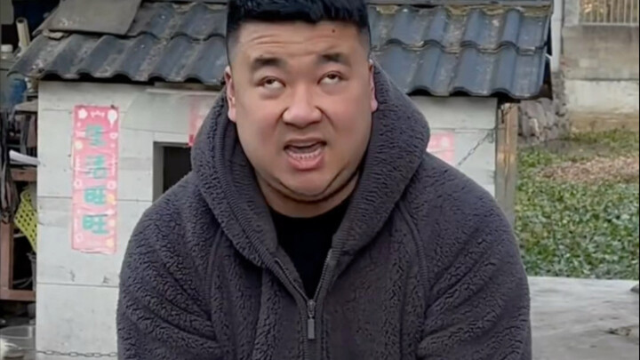 Giáo viên nước ngoài ra album mới rồi, mọi người cùng làm giám khảo nào!