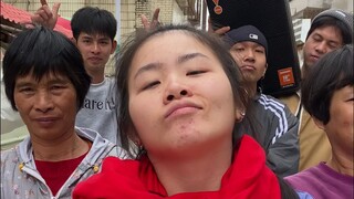 ผู้หญิงที่มีคุณภาพสูงที่สุดในหมู่บ้านกลับมาแล้ว!