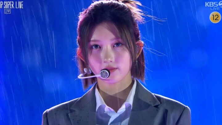 เวทีอันลือลั่นกลางสายฝนเพิ่มอีกหนึ่ง! IVE 230430 ไลฟ์สด Kitsch+IAM ฉบับทางการ ครบทุกช่วงเวลา