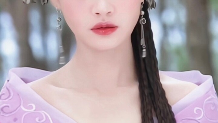 Unbelievable! The director must have an obsession with aesthetics to have gathered so many stunning 