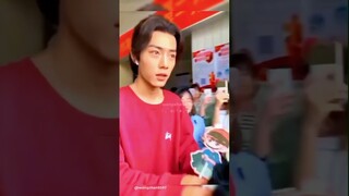 Xiao zhan 🥰🥰🥰🥰🥰 #shorts #xiaozhan ©️ of the video 🥰🥰