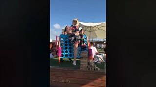TRY NOT TO LAUGH 🤣🤣 Best Funny Videos compilation - Fails & Hilarious Moments 😂 P43