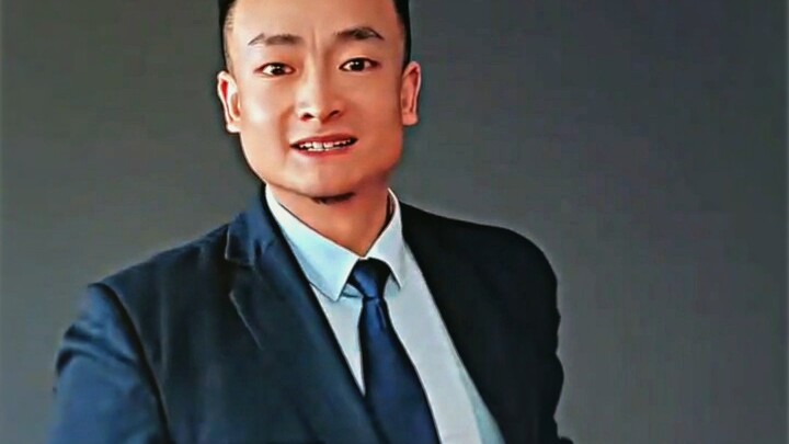 But the squatting team still has spirit and love.