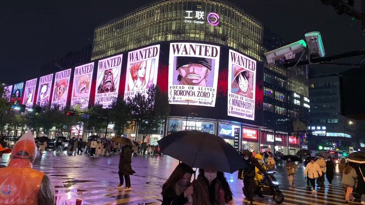 海贼王红发的排面，低等海贼