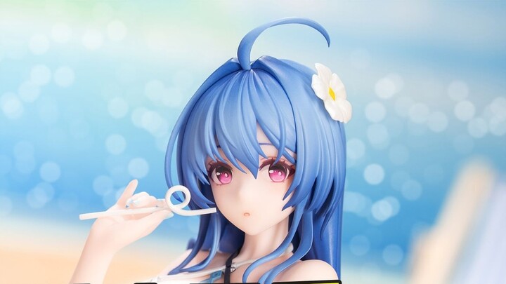 จะเลือกฟิกเกอร์ Azur Lane Helena ราคา 249 หยวนกับ 899 หยวนได้อย่างไร?