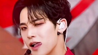 Những video giới thiệu một mình cực ngầu trên TikTok