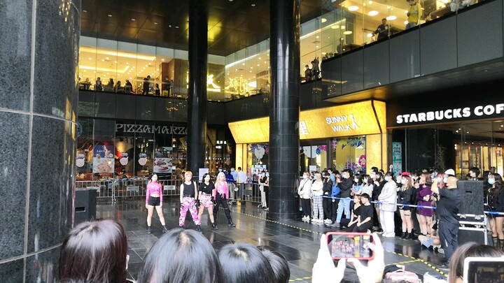 211030 ใครเต้นร่วมกับทีม Savage ในสถานีกวางโจวบ้าง การสนับสนุนที่น่าตื่นเต้นสุด ๆ ที่ฉันไม่เคยได้ยิน