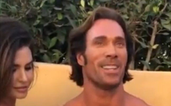 Tangan kecil BYD agak kotor.