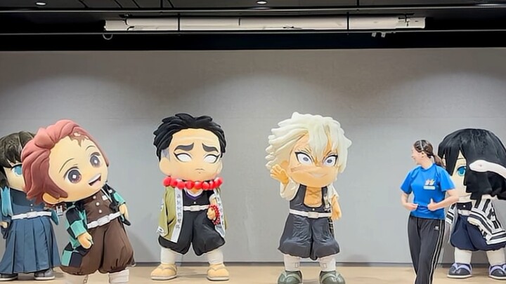 Ketiga dalam Seri Kesalahan: Kimetsu dan Senam Radio – Jimei