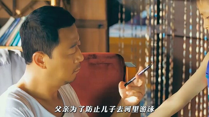 One fierce move after another—yet in the end, the son becomes lunch for the crocodile! This father’s