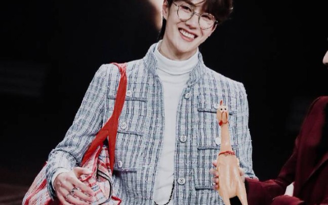 [Bojun Yixiao] [Xiaobao แหวนวงนี้อีกแล้วเหรอ? ฉันอ่านถูกต้องแล้ว ฉันยังหาขนมได้ด้วยตัวเอง นี่เป็น qv
