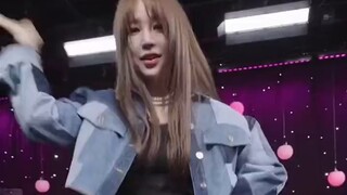 尹恩惠 Hype Boy Cover舞蹈，不愧是一代女爱豆，太会跳了！