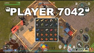 "PLAYER 7042" with small box to block  - Last Day On Earth: Survival