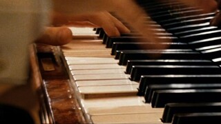 Cả hai đều là những cây đàn piano, nhưng họ sáng tác ra những tâm hồn khác nhau.