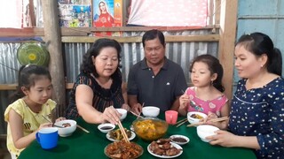 Bí Đỏ Nấu Canh Nhái Xào Sả Ớt Món Ngon Bổ Dưỡng Mẹ Làm| TKQ & Family T531