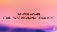 I'M WIDE AWAKE(lyrics)