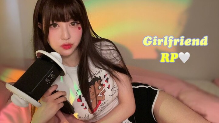 “Aku akan membuatmu tidur, sayang!” Roleplay pacar perempuan