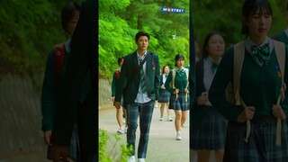 Su-hyeok 🔥 Alone is Enough 👊 | All of us are dead #kdrama #shorts