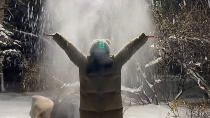 Thanks to my roommate for making me the Ice and Snow Princess!