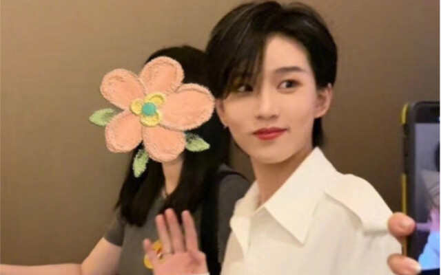 Lu Keran's male fans are so hilarious!