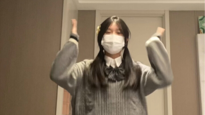 高三牲刚回家，翻跳一下mottai吧～^