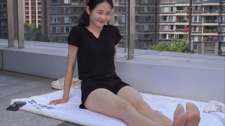 Versi edit PV foto sepatu kets siswi jurusan tari Sisi 4K