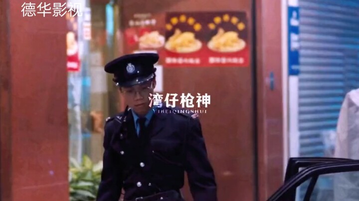 别人拿枪都警告,他是真开枪湾仔枪神