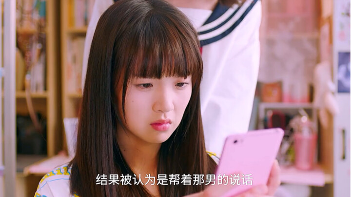 คุณป้าแกล้งทำเป็นถูกชนแล้วเรียกร้องค่าเสียหายในจุดที่ไม่มีกล้องวงจรปิด ผู้คนบนท้องถนนต่างเชื่อคุณป้า