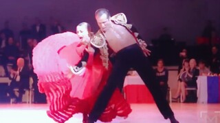 เทพธิดายูเลียสไตล์สเปนสู้วัวกระทิง Riccardo Cocchi&Yulia Zagorouitchenko pasodoble