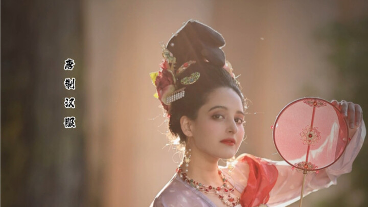 Experiencing hanfu abroad—more and more people are loving it! I’ve been swamped with work lately, so