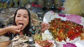 กินข้าว นึ่งปลา ตำแจ่ว พาชมสวนเมล่อนพ่อน้องอันดา ขออภัยคลิปนี้ไม่เต็มจอ