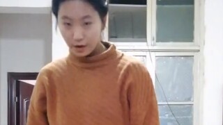 Sebuah lagu pendek Xianghe ´ᗜ` menyebut pot sebagai drum