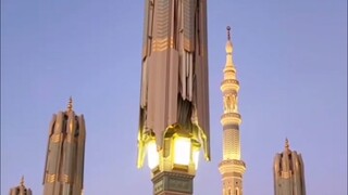 #amazing beautiful azan voice reaction  meddinah  mosque 🕌