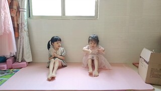 Tarian ujian kelas anak usia 5 tahun semakin lancar, latihan keras memang efektif!