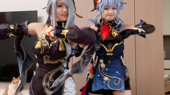 Every family has its own troubles—this woman's family is divided into two volumes.